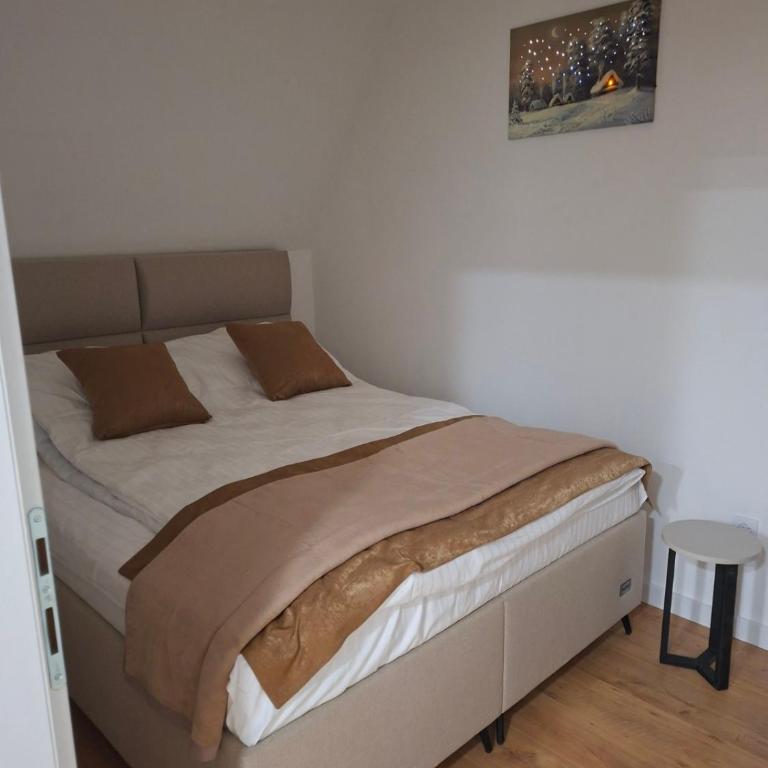 Versus Jahorina - One-Bedroom Apartment with View - 2