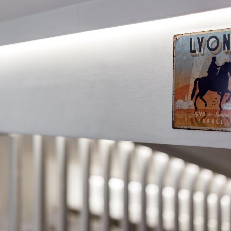 AllinLyon | Studio central – place des Célestins - Apartment - 17