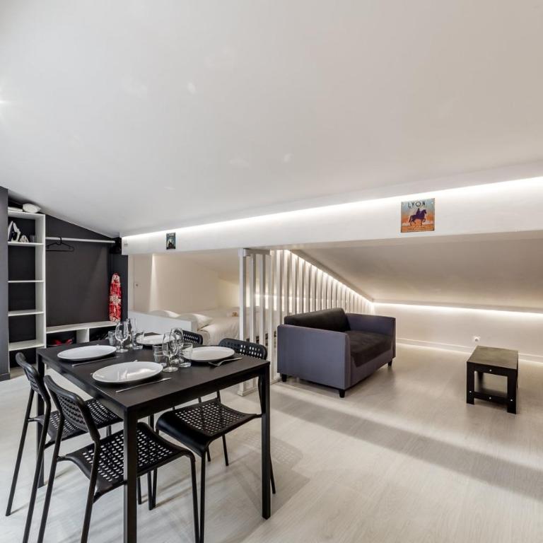 AllinLyon | Studio central – place des Célestins - Apartment - 15