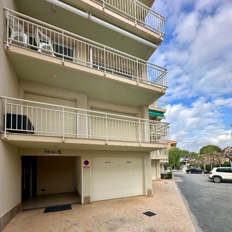 Home DMS IV Cambrils - Two-Bedroom Apartment with Terrace - 16
