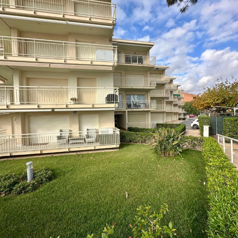 Home DMS IV Cambrils - Two-Bedroom Apartment with Terrace - 18