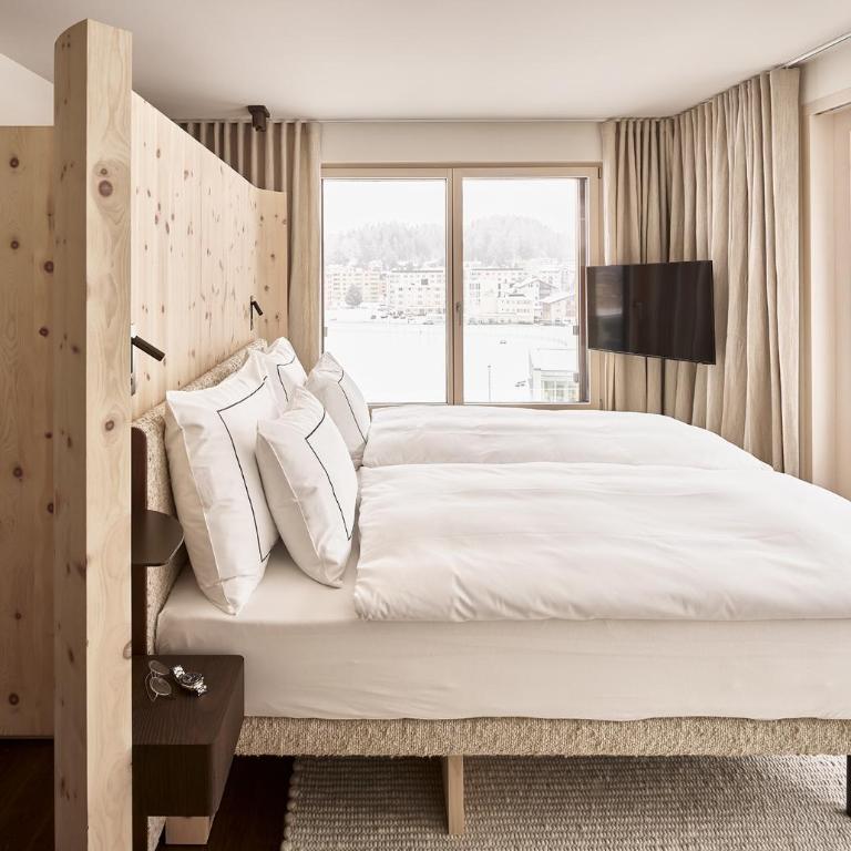 The View - Superior Suite - 2
