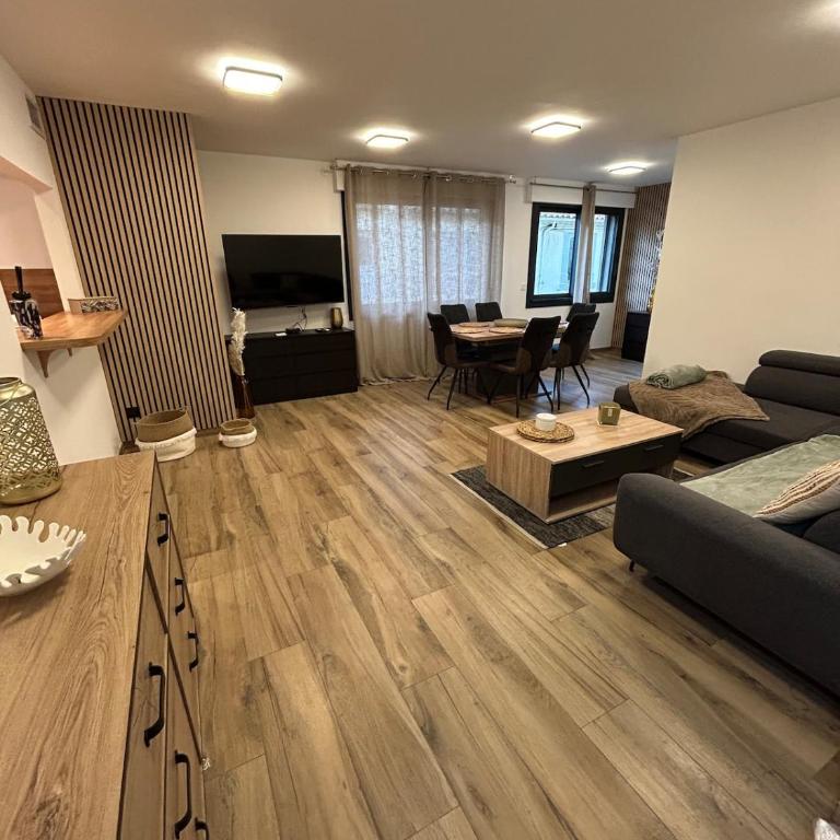 carpe diem T4 centre ville climatisé garage rénové - Apartment mit 3 Schlafzimmern - 1