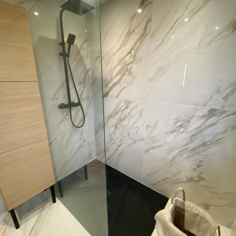 carpe diem T4 centre ville climatisé garage rénové - Apartment mit 3 Schlafzimmern - 7