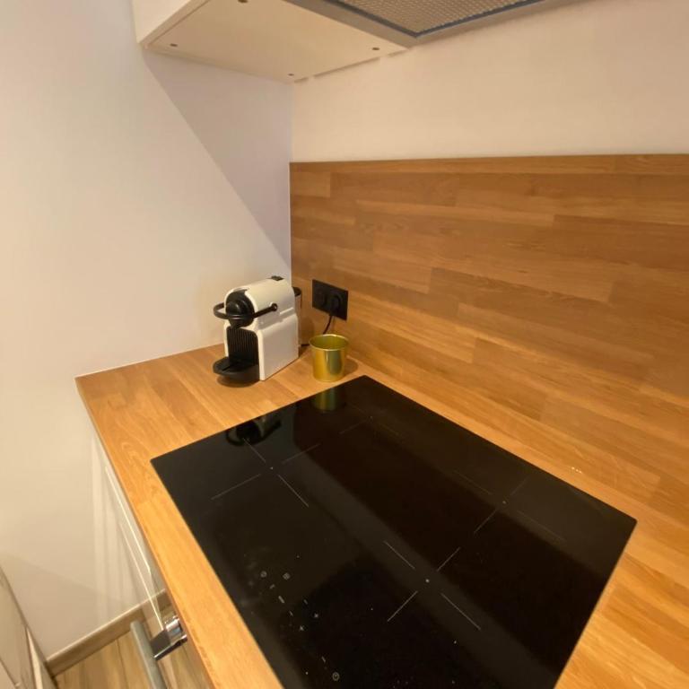 carpe diem T4 centre ville climatisé garage rénové - Apartment mit 3 Schlafzimmern - 9