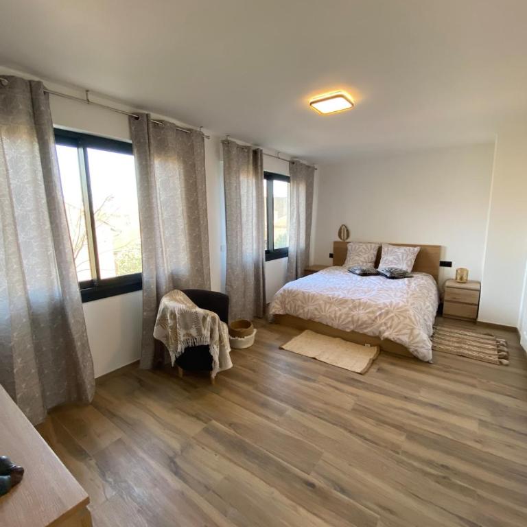 carpe diem T4 centre ville climatisé garage rénové - Apartment mit 3 Schlafzimmern - 34