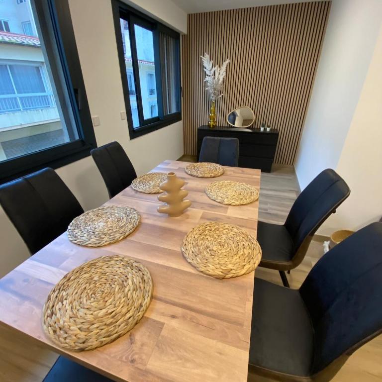 carpe diem T4 centre ville climatisé garage rénové - Apartment mit 3 Schlafzimmern - 56