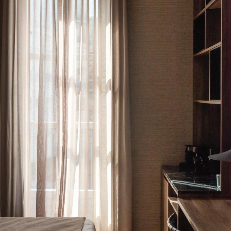 Blanq Gran vía - Junior Suite - 16