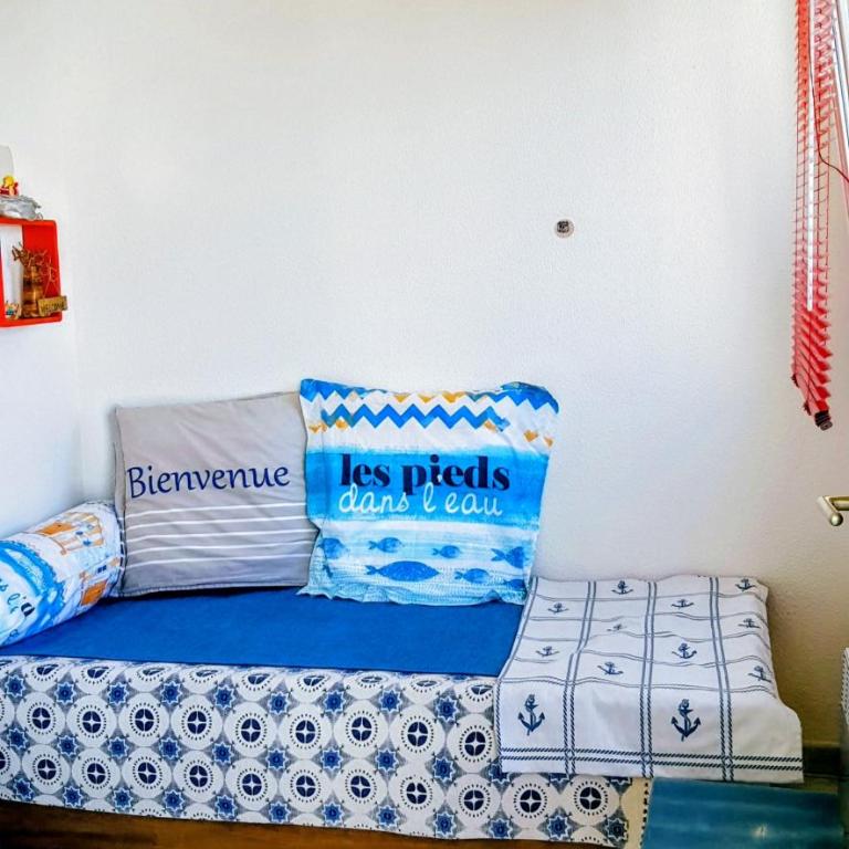 MOM' Blue Paradise Front De Mer 3 étoiles 61 m2 CAP'Diem 3 Clim - Idéal pr un Séjour de 15j ou plus ! Wifi, lit 160 - 4è Ascenseur, Parking, Piscine, Pétanque, Ping-pong - Pistes cyclables - Golf & Tennis à 10 mn - Apartment with Sea View - 10