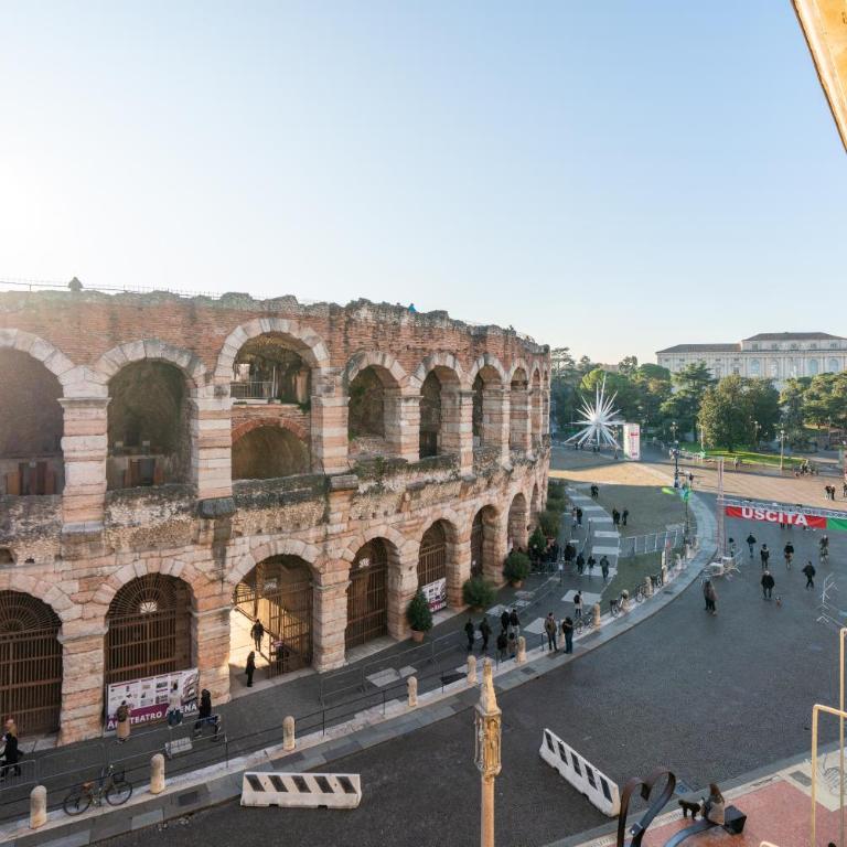 Lussuosa Residenza Rubiani - Domus Verona - Two-Bedroom Apartment - 15