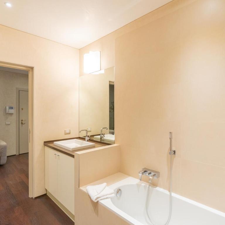Lussuosa Residenza Rubiani - Domus Verona - Two-Bedroom Apartment - 21