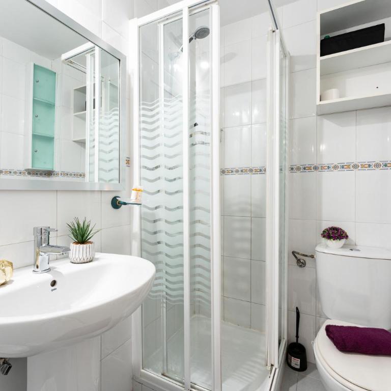 MalagaSuite Three Rooms with Terrace - Apartamento de 3 dormitorios - 24