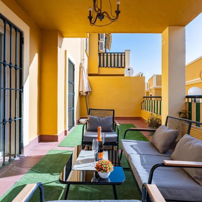 MalagaSuite Three Rooms with Terrace - Apartamento de 3 dormitorios - 1