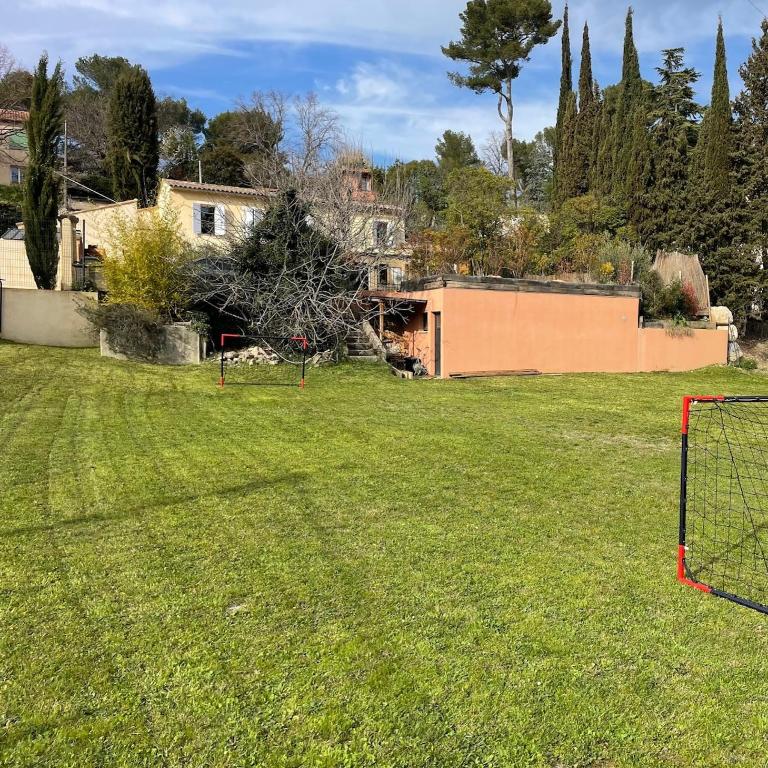 Bastide familiale avec piscine proche centre d'Aix - Villa - 29