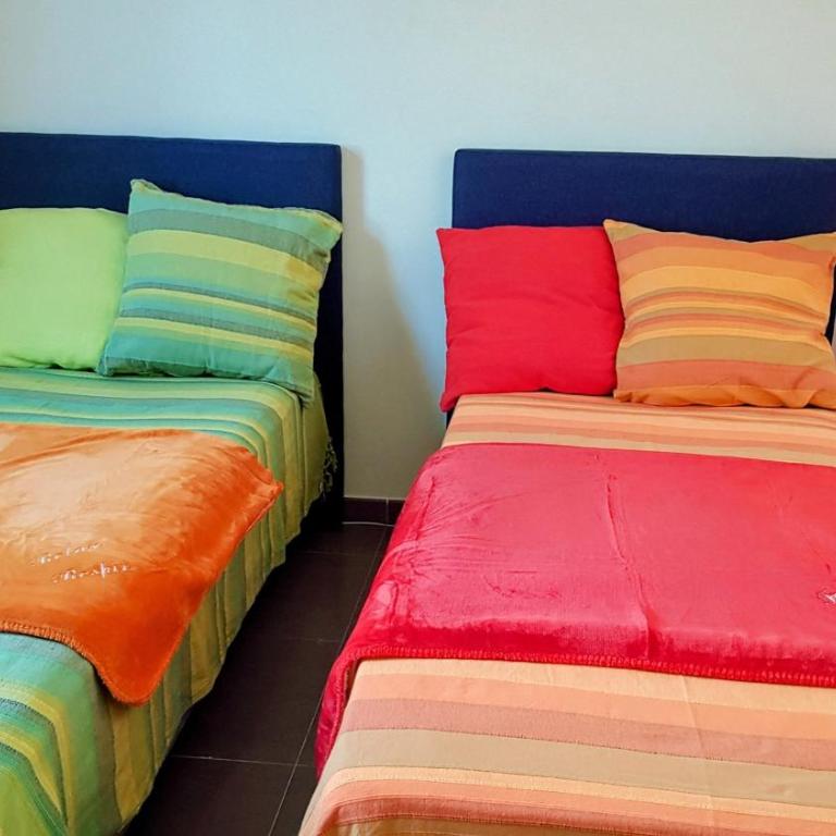 VERT Paradis ST CYPRIEN GOLF CLAIR 3 étoiles, 80 m2 avec Terrasse Pergola, Vue apaisante sur Pins parasols, 2è étage, 2 chambres, 3 CLIM, WIFI - Piscine, Parking et Park à vélos, Ascenseur - en Option Linge, Ménage - Pistes cyclables, Mer à proximité - Two-Bedroom Apartment - 36