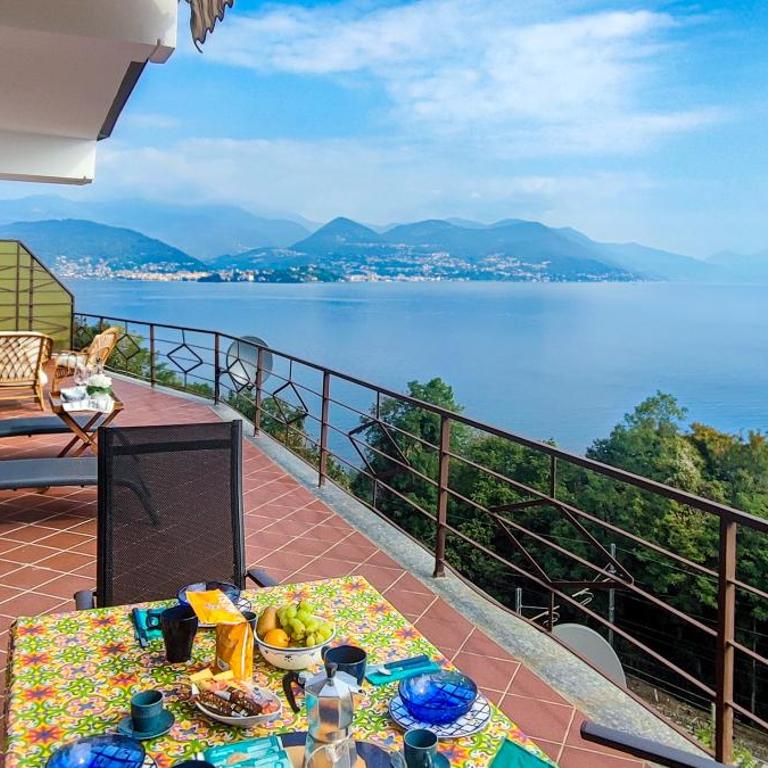 Casa di Angela - Appartamento con 2 Camere da Letto e Vista Lago - 3