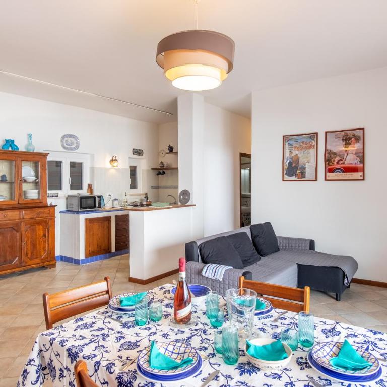 Casa di Angela - Appartamento con 2 Camere da Letto e Vista Lago - 8