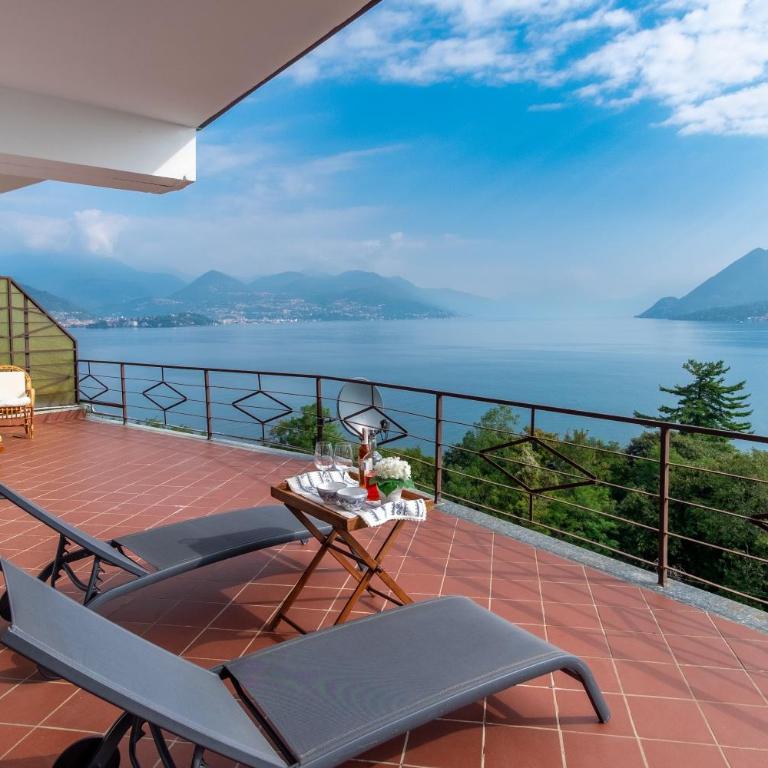 Casa di Angela - Appartamento con 2 Camere da Letto e Vista Lago - 23
