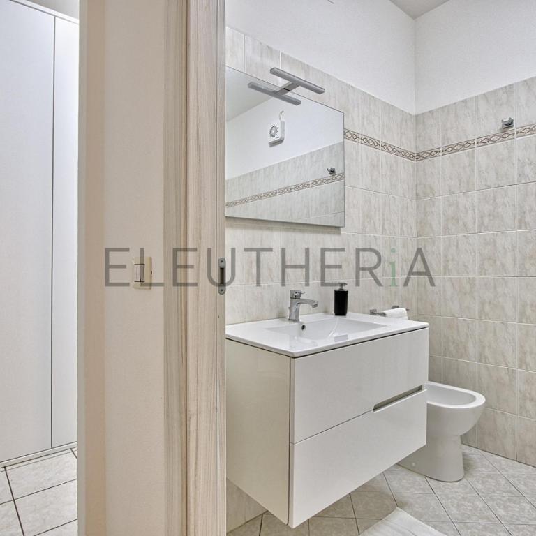 Arezzo - Relax, Business and Tuscan Tradition - One-Bedroom Apartment - 13