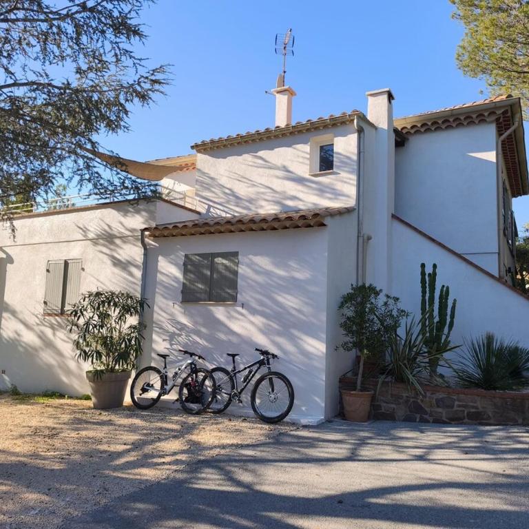 Cosy Riviera Apartment with Terrace near the beach - Apartment mit 2 Schlafzimmern - 6