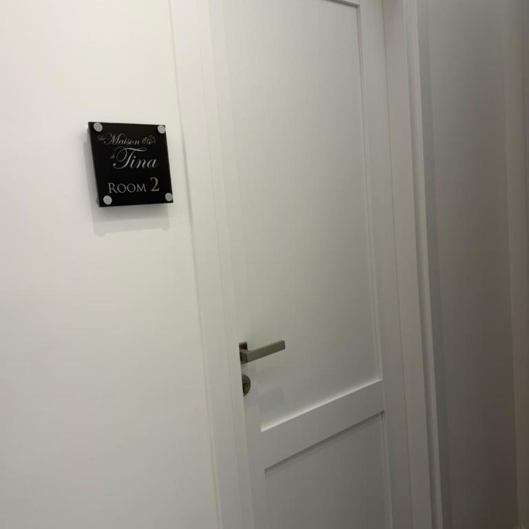 La Maison di Tina - Camera Matrimoniale con Bagno Privato - 14