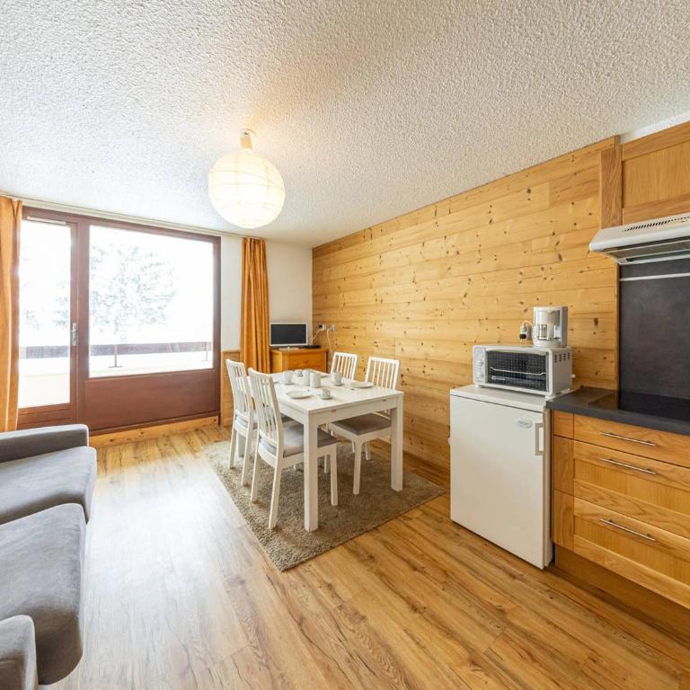 Studio moderne proche pistes, 4 pers., ski casier - FR-1-807-112 - Estudio - 1