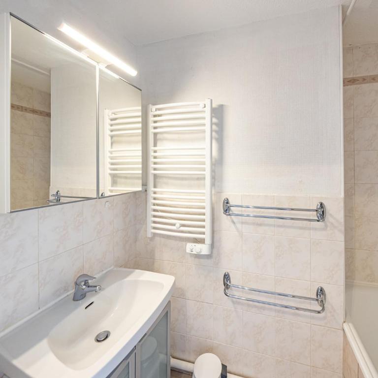 Studio confortable 6 pers. avec kitchenette - FR-1-807-13 - Apartment - 8