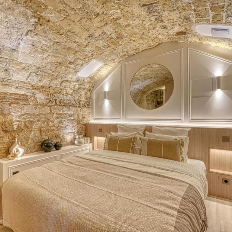 Historical apartment in the heart of Paris -8 - Apartment - 9