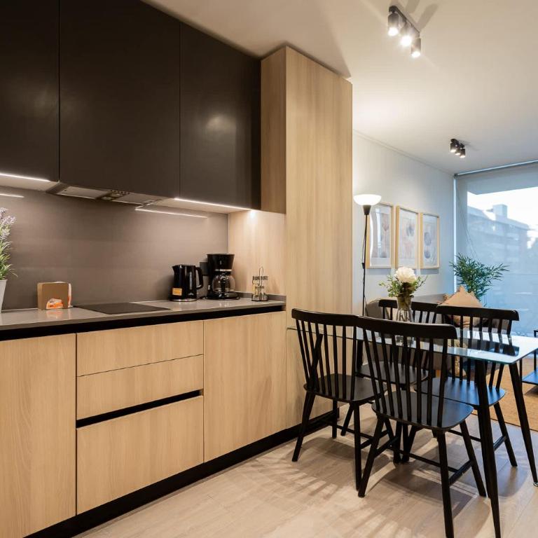 Exclusive Experience 1BR in Las Condes 3 Sleep - Apartment - 4
