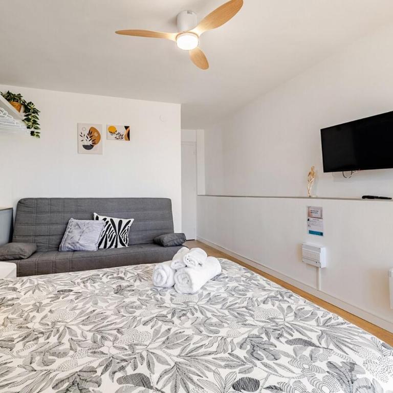 LG Cosy Loft La Pineda - One-Bedroom Apartment - 6