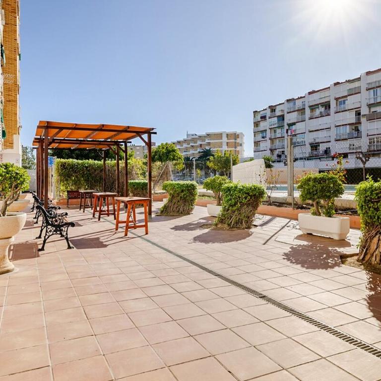 LG Cosy Loft La Pineda - One-Bedroom Apartment - 21