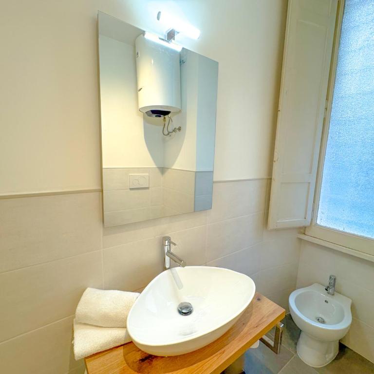 DOMUS STEPHANI Apartment - Sophisticated Living and City Links - Flaminio District, near Villa Borghese & Piazza del Popolo - Appartamento Premium con 3 Camere da Letto - 11