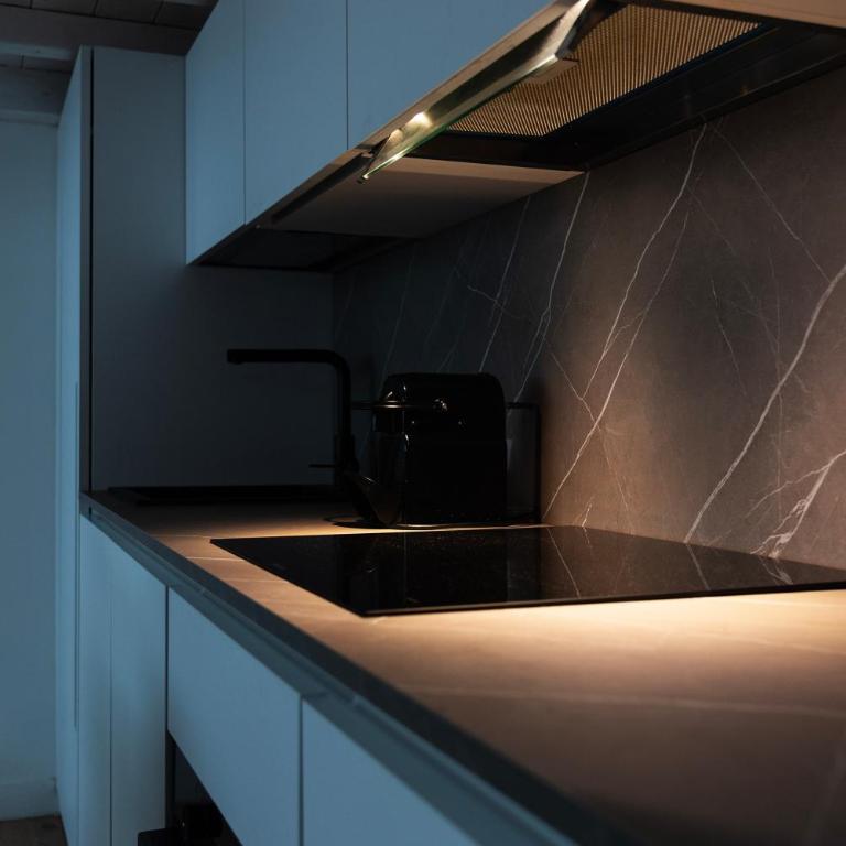 Youhosty - Porta Venezia Design Suite - Appartamento con 1 Camera da Letto - 3