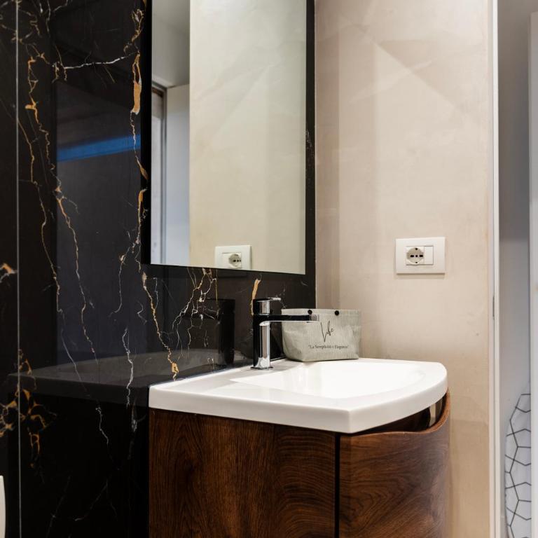Youhosty - Porta Venezia Design Suite - Appartamento con 1 Camera da Letto - 8