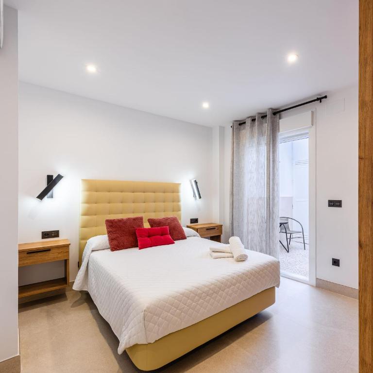 Apto Reformado Nerja Centro a 2 min de la playa - Apartamento Premium de 1 dormitorio - 2