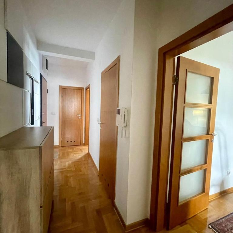 2 BR WorkNest at Dorcol - Apartman sa 2 Spavaće Sobe - 2