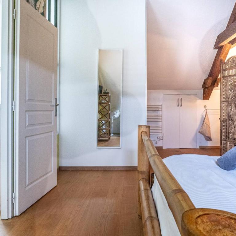 Carnot Duplex, spacieux 3 pièces avec 2 chambres sur les rue piétonnes - Maisonette-Apartment - 9