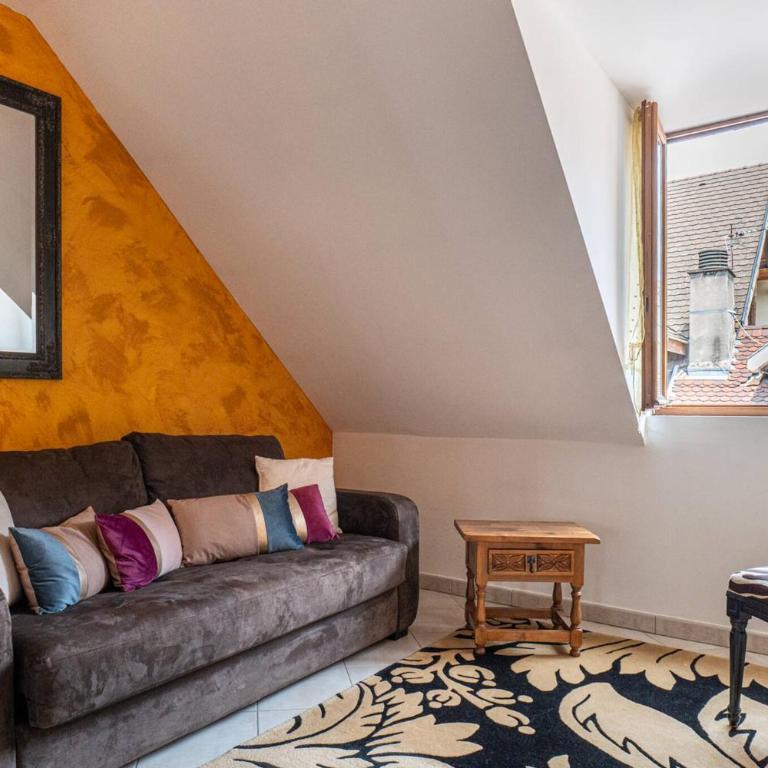 Carnot Duplex, spacieux 3 pièces avec 2 chambres sur les rue piétonnes - Maisonette-Apartment - 23
