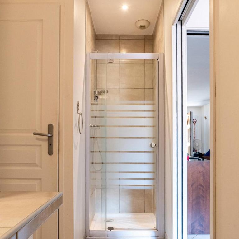 Carnot Duplex, spacieux 3 pièces avec 2 chambres sur les rue piétonnes - Maisonette-Apartment - 32