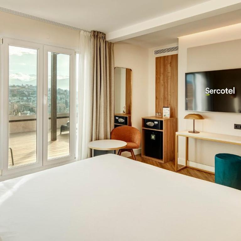 Sercotel HMO Martina - Deluxe Double Room with Balcony - 2