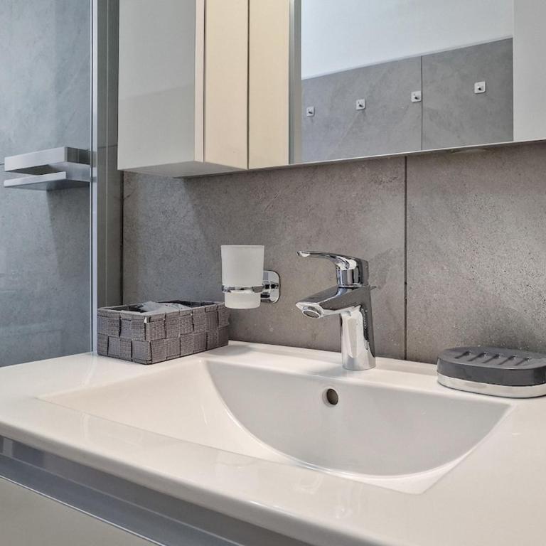 Viale Varese - in pieno centro - One-Bedroom Apartment - 6