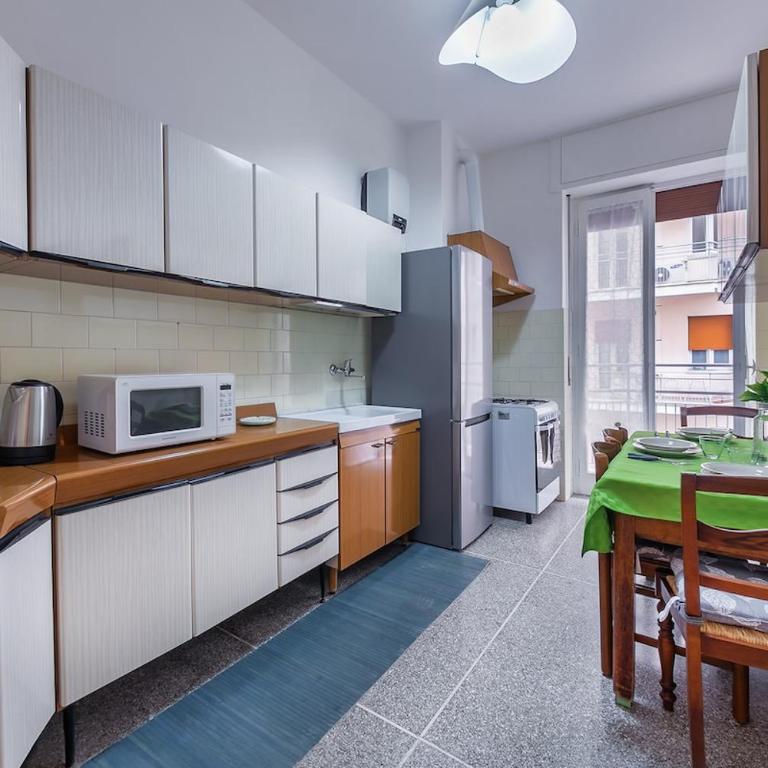 Viale Varese - in pieno centro - One-Bedroom Apartment - 20