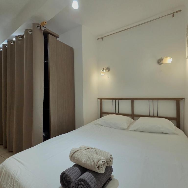 Charmant appartement avec clim - centre historique - Apartment mit 1 Schlafzimmer - 3