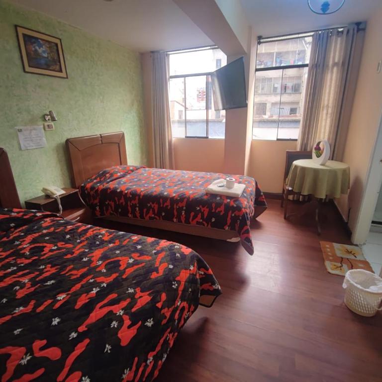 Hotel Savoy - Habitación Doble - 2 camas - 1
