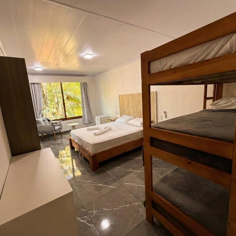 Hotel Cabañas Complejo Ysyry Misiones - Deluxe Family Room - 5