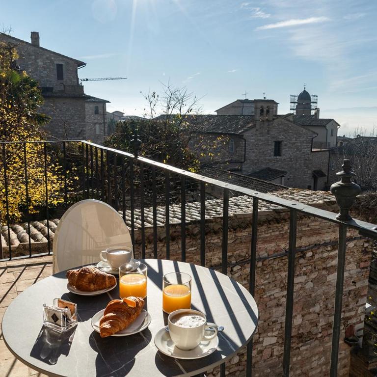 Palazzo Sbaraglini - Junior Suite with Balcony - 1