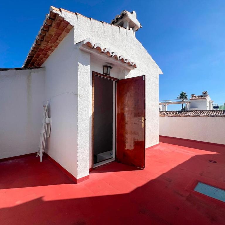 La casita de Toni en las Rotas Denia con piscina y jardín privado - Casa de 2 dormitorios - 22