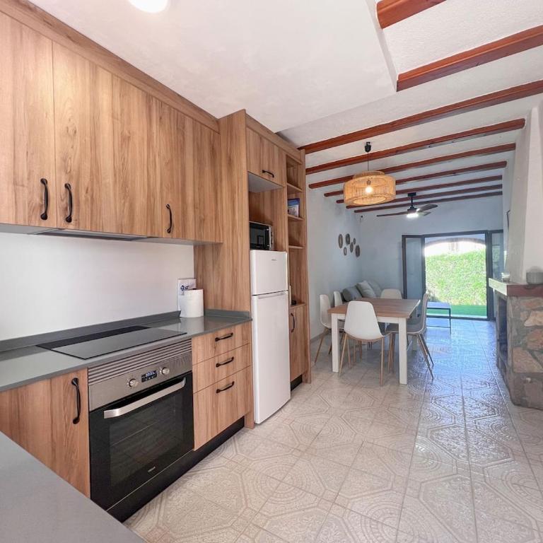 La casita de Toni en las Rotas Denia con piscina y jardín privado - Casa de 2 dormitorios - 30
