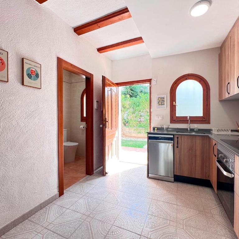 La casita de Toni en las Rotas Denia con piscina y jardín privado - Casa de 2 dormitorios - 36