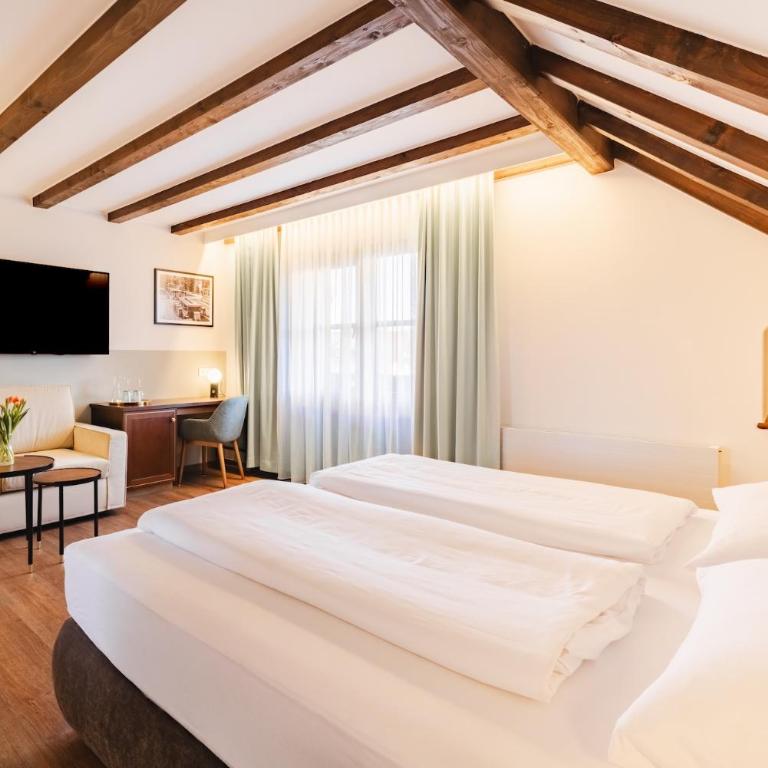 Hotel Friesacher`s Aniferhof - Comfort Zimmer mit Kingsize-Bett - 5